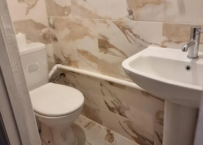 Northern Water Park Escape Sleeps 10 *