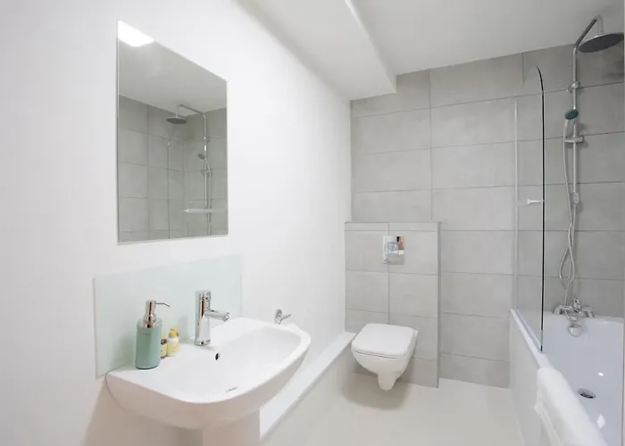 2br, Smart Tv, Self Check-in, Coffee Machine Apartman