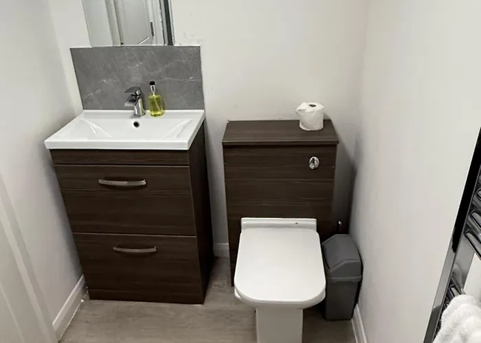 Unitarian Serviced *