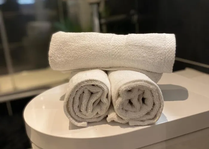 Bohemian With Terrace & Gym *