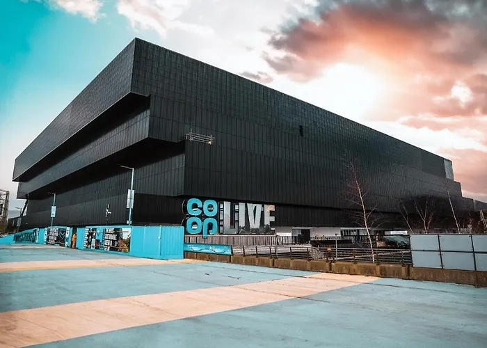 Bohemian With Terrace & Gym *