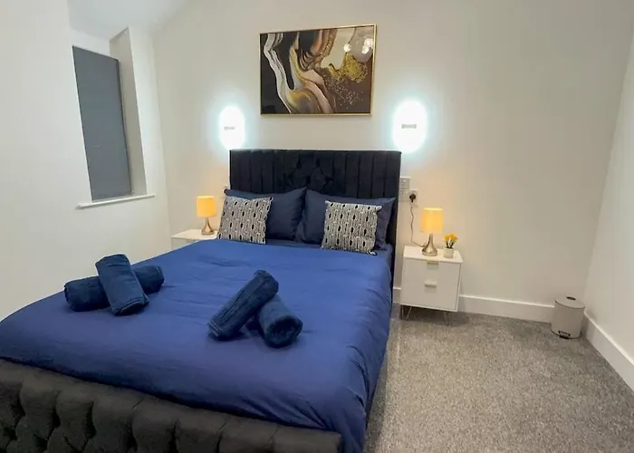 Casa vacanze Cozy 5-bed Caldecott Stays-sleep 6 *