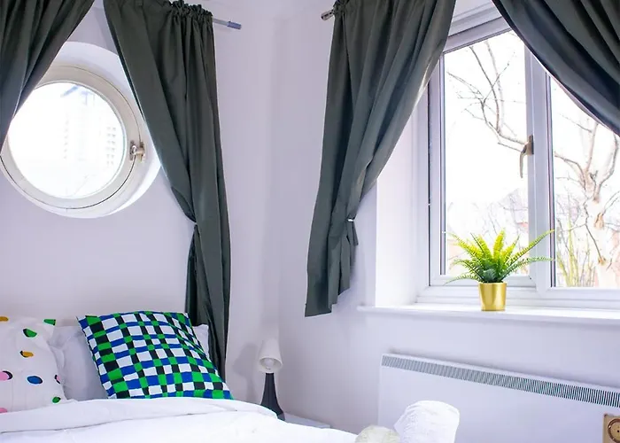 Apartment Great 2bed In Salford Quays With Water View Manchester