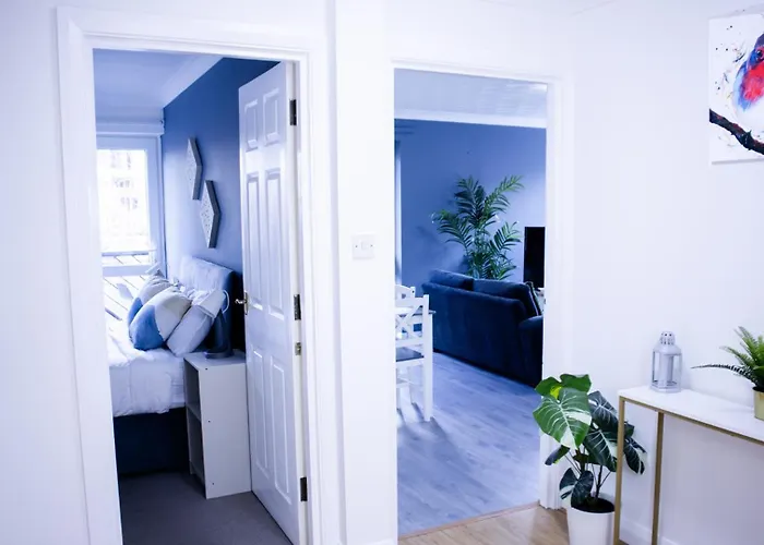 Apartment Great 2bed In Salford Quays With Water View *