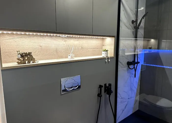 Apartamento Centrally Located Modern 2 Bedroom Apartment, Minutes Walk To Ao Arena Mánchester