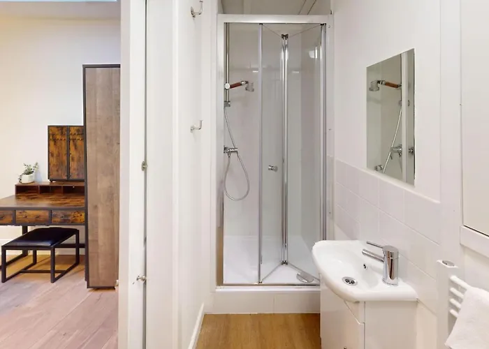 3br, Song Lyrics Theme, Self Check-in *