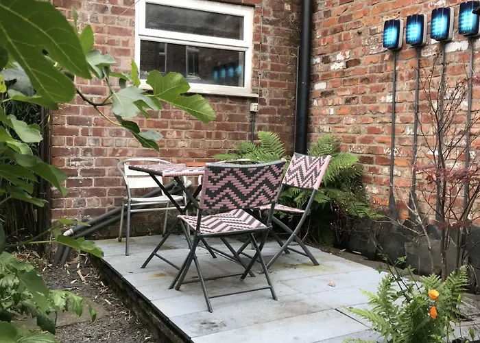 Stylish Comfortable With Free Parking * Manchester