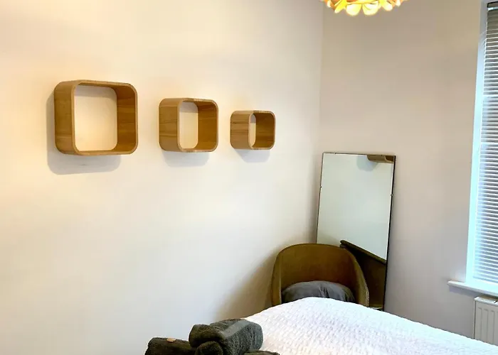 Stylish Comfortable With Free Parking Appartement Manchester