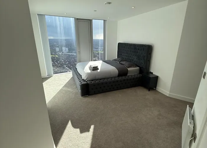 Appartamento 3bed Sleeps 6 - With Wifi Manchester