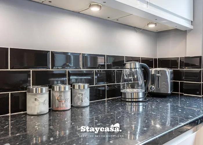 Spacious Cosy Cove With Large Driveway And Garden Hébergement de vacances *