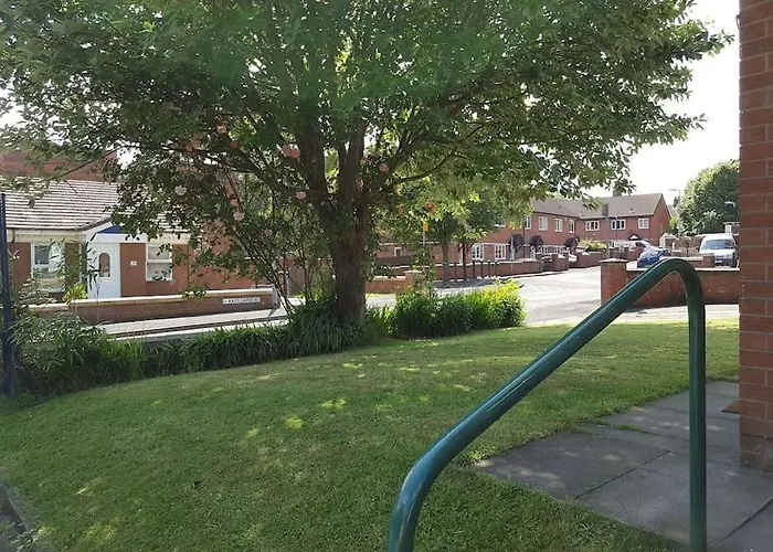 An Oasis Of Calm Next To M'cr Centre + Parking Holiday home *