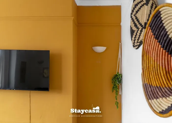 Alma Co-living - Private Self-cater *