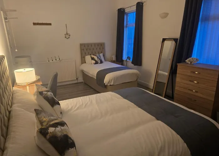 Vakantiehuis Alma Co-living - Private Self-cater Manchester