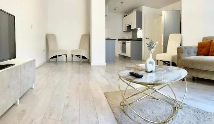 Apartmán Stylish 2 Bed *