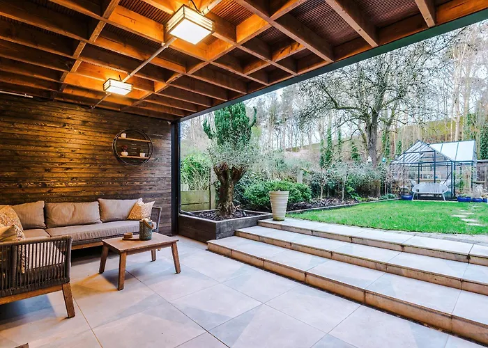 Ferienhaus Opulent Oasis Large Luxury Sleeps 10