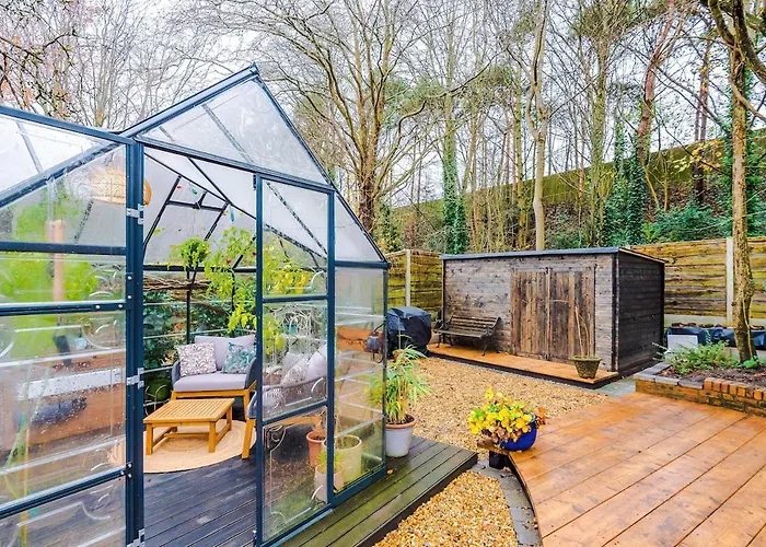 Ferienhaus Opulent Oasis Large Luxury Sleeps 10