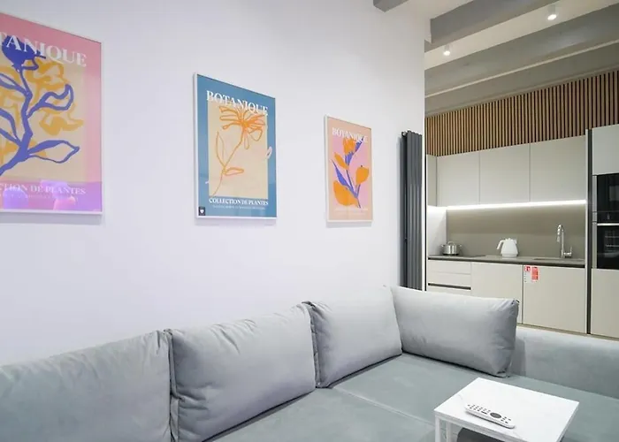 Chicago By The Heim *