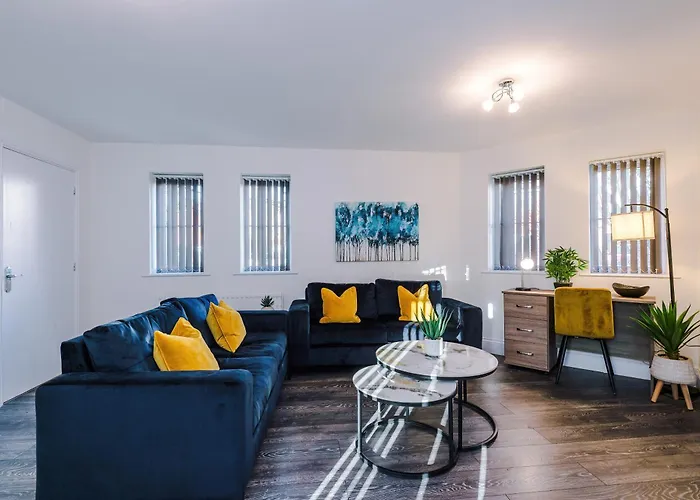 New!- Gorton Place By Greenstay Serviced - 4 Bed 3 Bath House In - Free Parking - Fast 250 Mbps Wi-fi - Ideal For Contractors, Business Travellers & Relocations - Close To Centre, Airport, Etihad Stadium - Long Wel 度假居 曼彻斯特