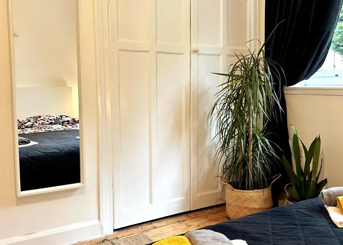 Blackley Rustic Gem A Suburb Hideaway Semesterbostad