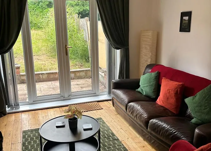 Semesterbostad Blackley Rustic Gem A Suburb Hideaway *