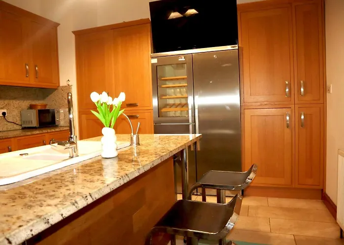 The Church M * מנצ'סטר