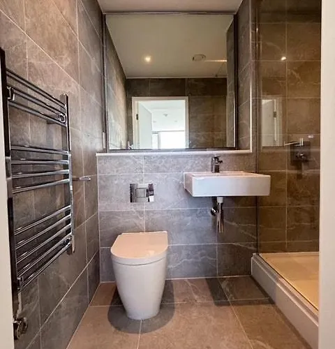 2 Bedroom With Views *