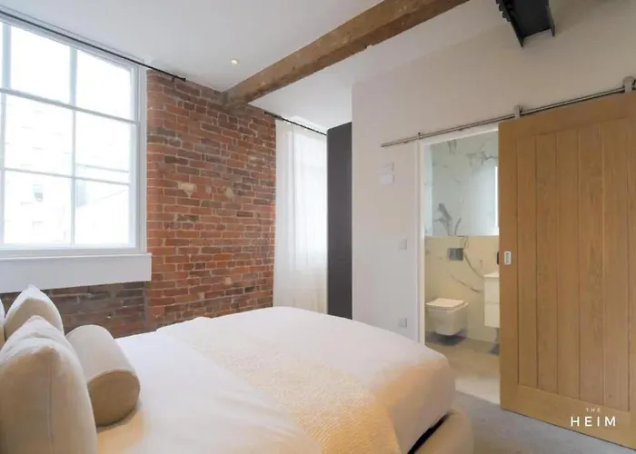 아파트 Aria At The Heim *