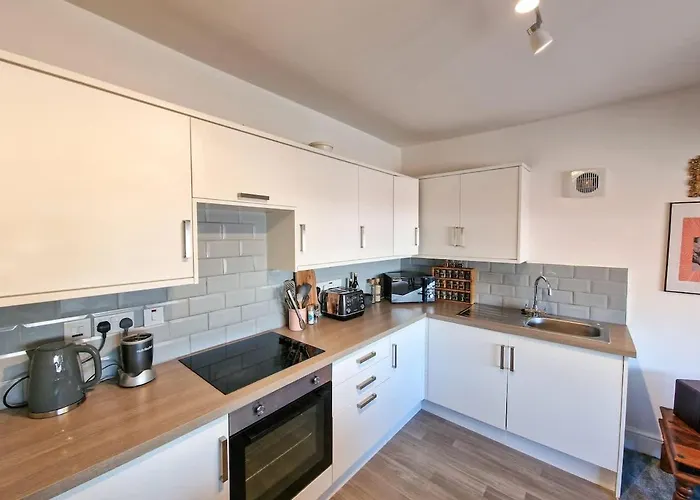 Old Trafford 1 Bed By Superhost *