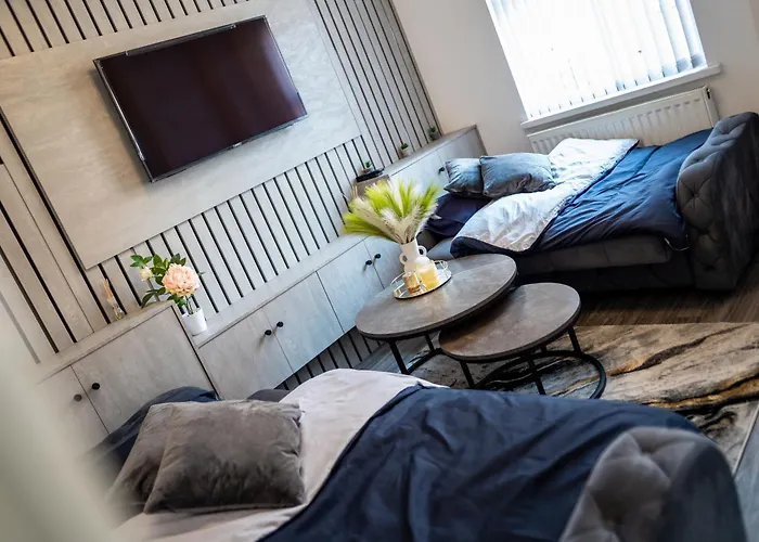 Etihad, Coop Live, Old Trafford With Free Parking *