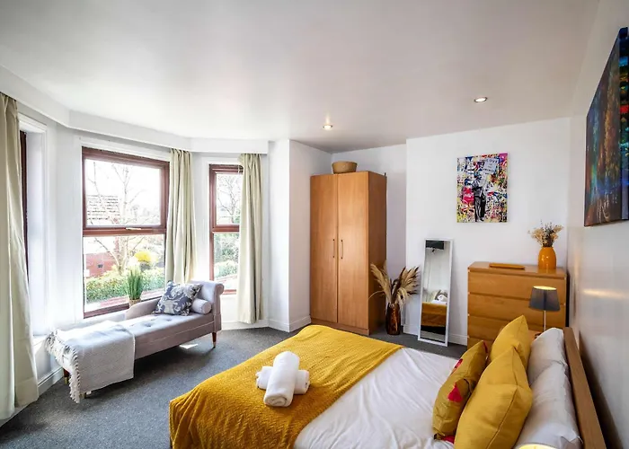 Stunning Didsbury By Superhost Apartment *