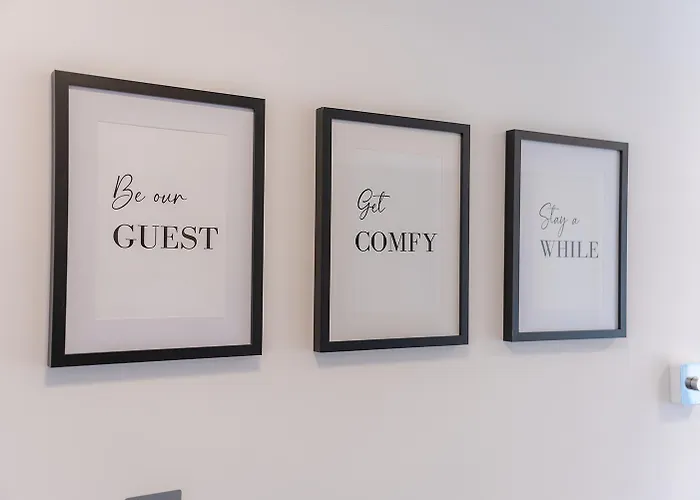 Luxury 8 Bed * 맨체스터