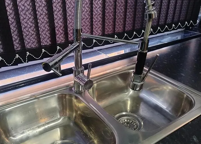 The Russell Residence By Alexandra Park Holiday home Manchester