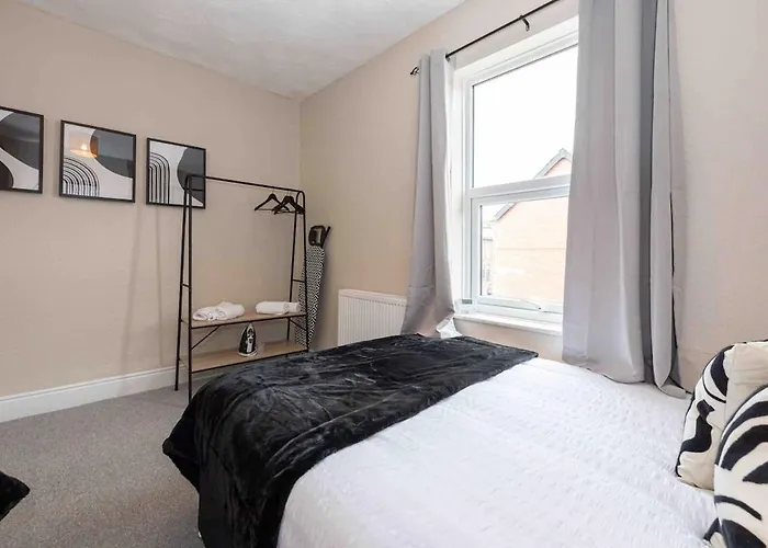 Spacious & Cozy In Salford 펜션 맨체스터