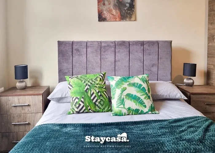 Prázdninový dům Clarence Co-living - Private Self-cater *