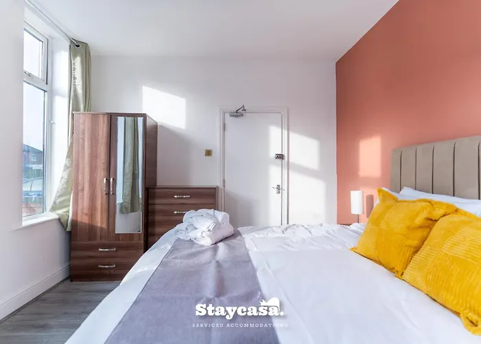 Mauldeth Co-living - Private Self-cater *