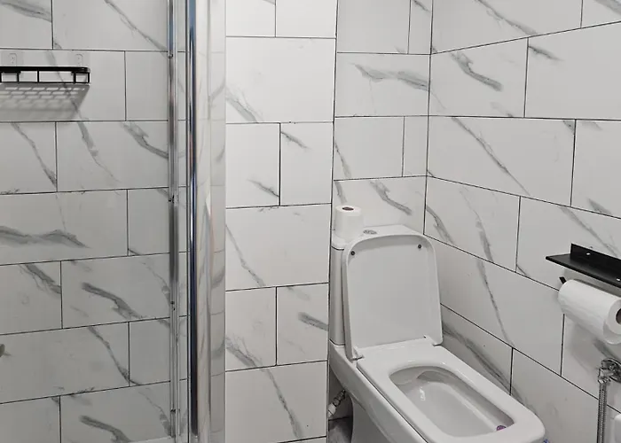 Selvedge Hideout 5min To With Street Parking Holiday home *