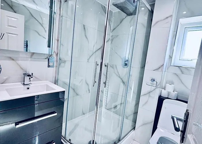 아파트 Luxury 5br With Access *