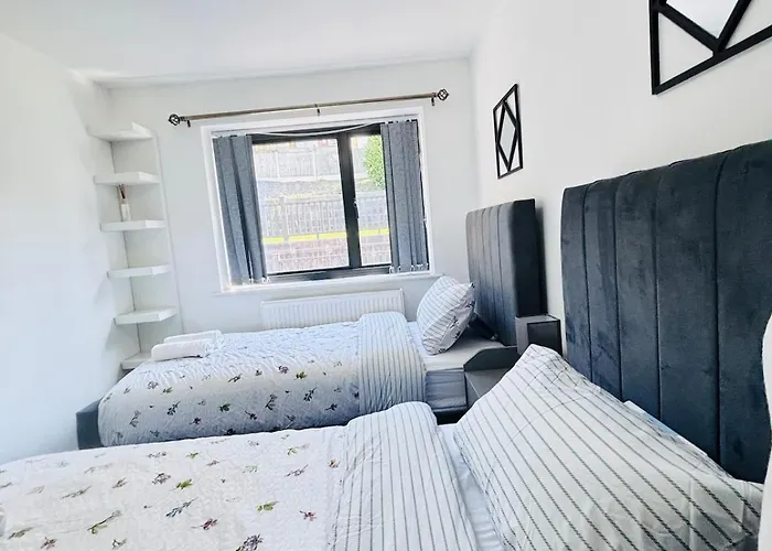 Luxury 5br With Access