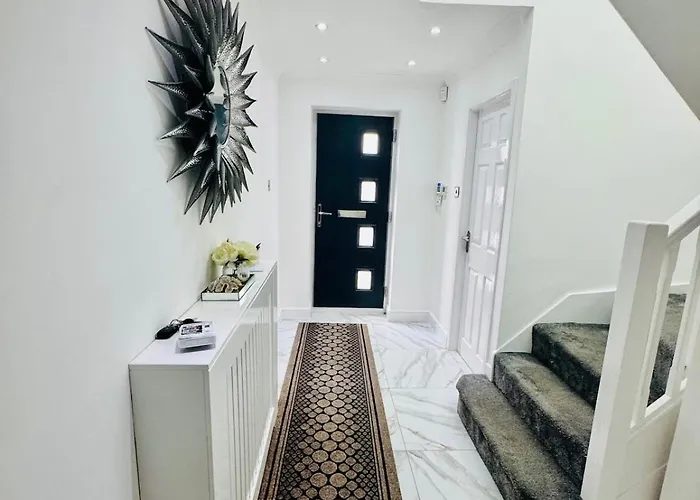 Luxury 5br With Access 아파트 *