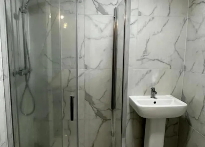 Oyo Cheetham Hill 3* Манчестер