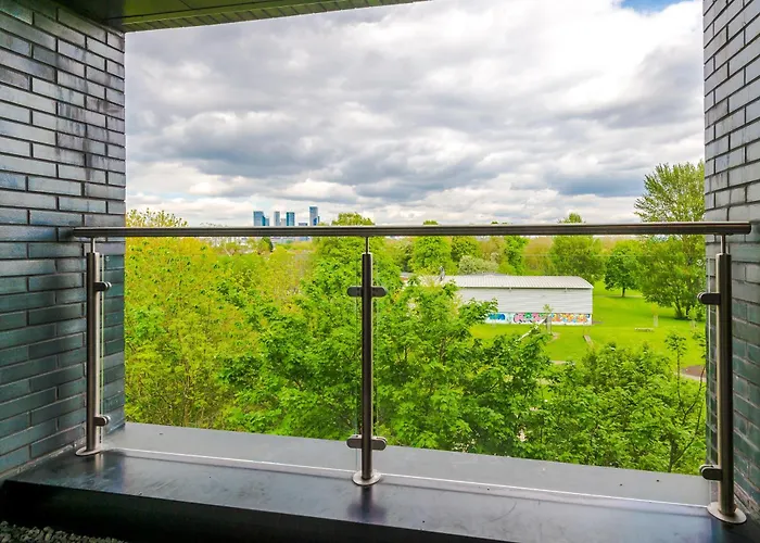 Modern In Old Trafford, Balcony, Sleeps6 Appartamento Manchester