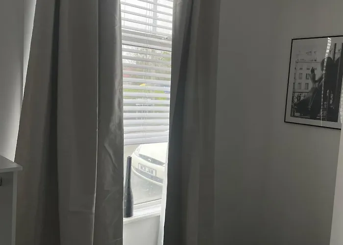 Workers - Free Parking