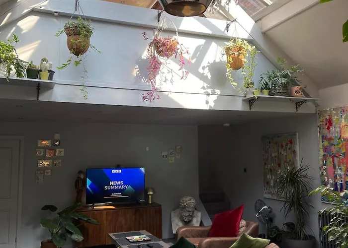 بيت للعطل Quirky House *