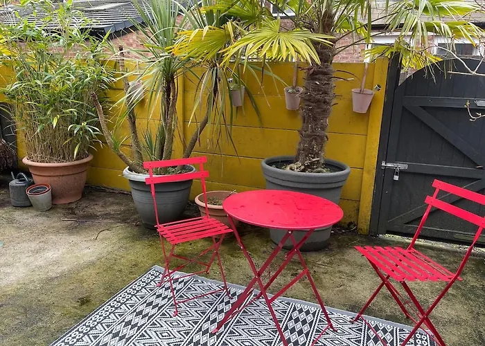 بيت للعطل Quirky House *