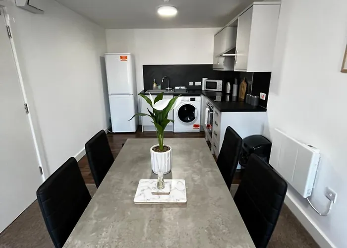 The Failsworth Collection - Stylish With Free Parking 맨체스터