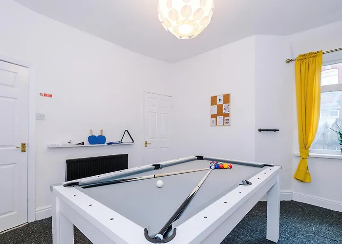 Apartamento Stunning 3bedroom Home, Game Room, Free Parking, Fully Stocked, Sleeps 8 *