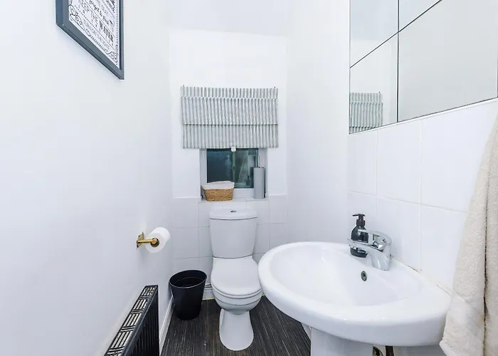 Apartamento Stunning 3bedroom Home, Game Room, Free Parking, Fully Stocked, Sleeps 8