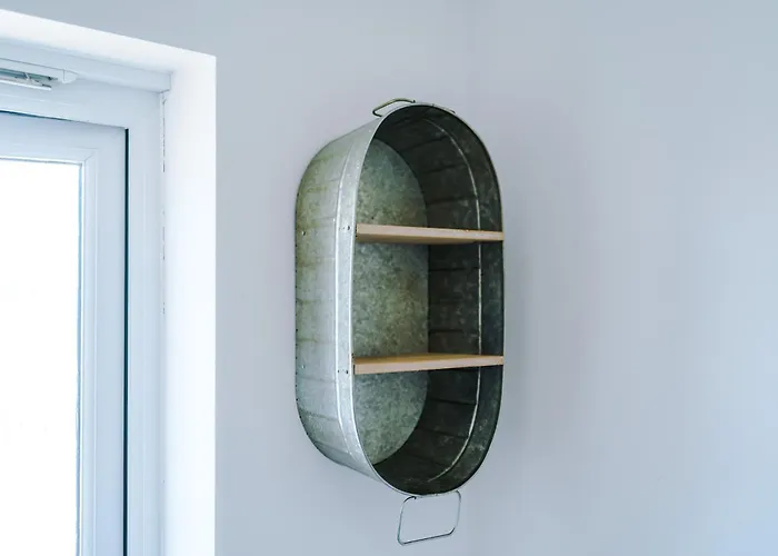 Huge 5 Bedroom Townhouse In Salford, Free Parking, Sleeps Up To 11 Guests Lejlighed *