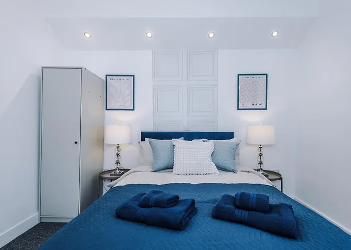 아파트 Incredible 4bedroom In Salford, Game Room, Free Parking, Smart Tv *