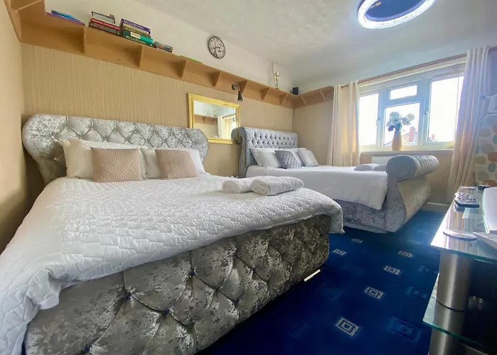 Clayton Homestay szállás *